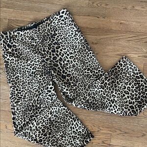 Karen Kane Cropped Wide Leg Animal Print Trousers